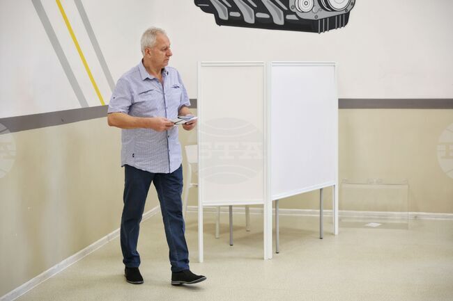 Municipal Administrations to Provide Polling Screens for April 19 Elections