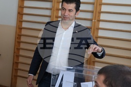 Кирил Петков - гласуване - местни избори 2023