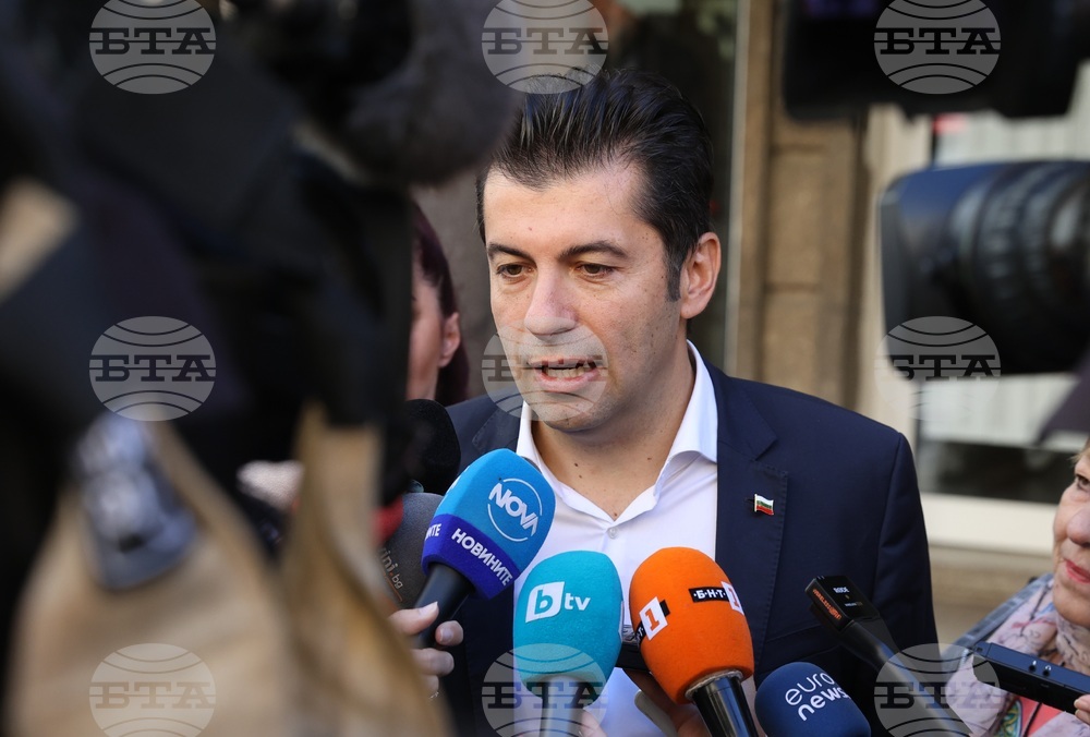 Кирил Петков - гласуване - местни избори 2023