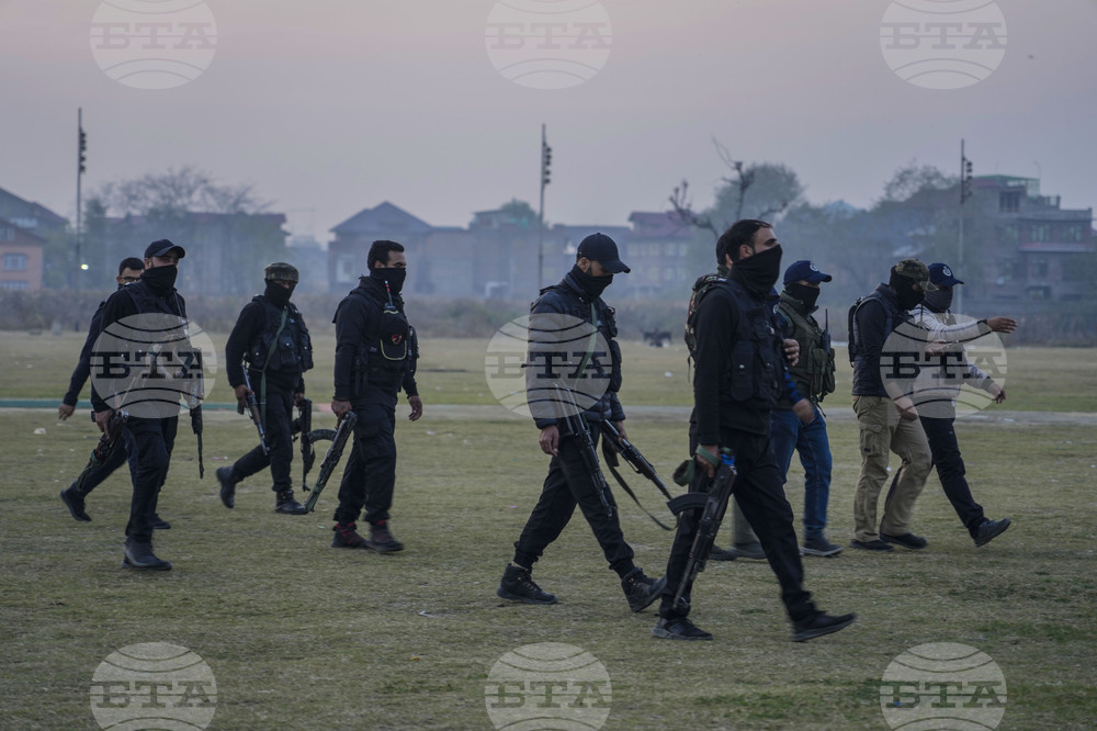 ПТИ: Индийски наркотрафикант, издирван с червена бюлетина на Интерпол, бе екстрадиран от Обединените арабски емирства 