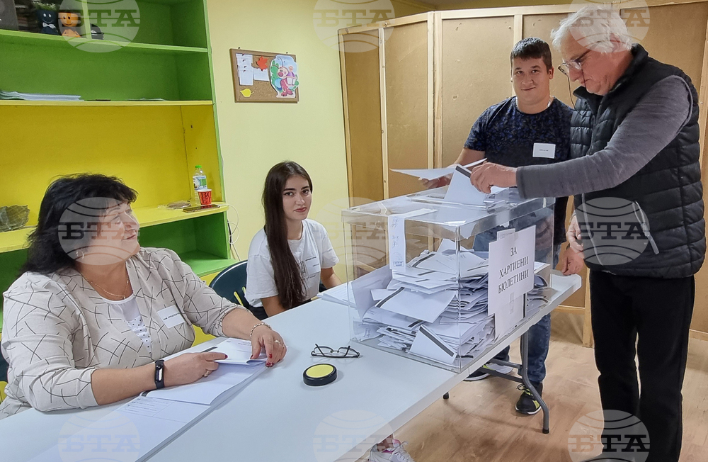 Изборният ден в Шуменско започна в спокойна обстановка