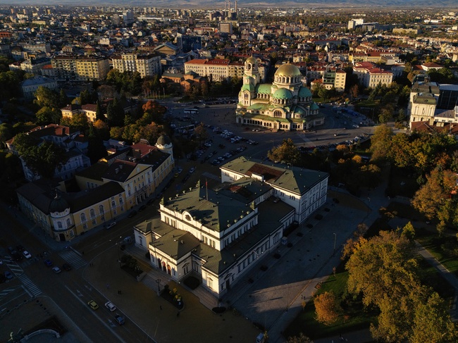 Васил Терзиев води в изборите в София, показват първите резултати от екзитпол на социологическите агенции