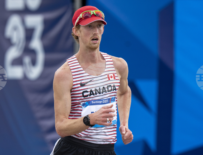 Канадецът Еван Дънфий постави нов световен рекорд на 35 километра спортно ходене