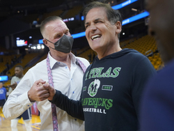 Mavericks Warriors Basketball