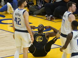 Mavericks Warriors Basketball