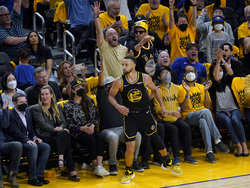 Mavericks Warriors Basketball
