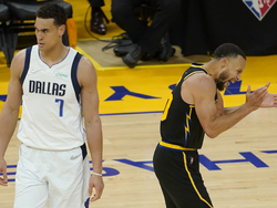 Mavericks Warriors Basketball