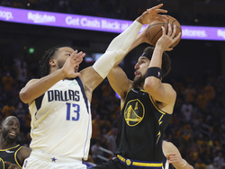 Mavericks Warriors Basketball