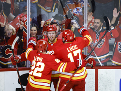 Oilers Flames Hockey