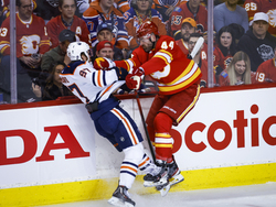 Oilers Flames Hockey