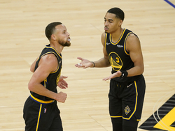 Mavericks Warriors Basketball