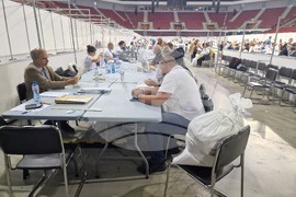 Местни избори 2023 - бюлетини - преброяване - Арена София