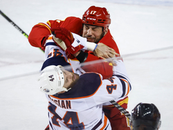 Oilers Flames Hockey