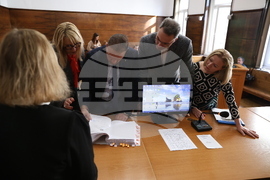 ВАС - дело - машини - избори