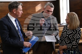 ВАС - дело - машини - избори