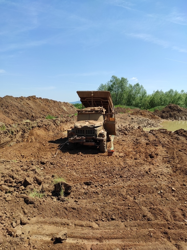 Водят се действия по разследване за незаконен добив на злато в района на язовир „Огоста“