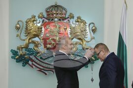 Румен Радев - културни дейци - отличия - връчване