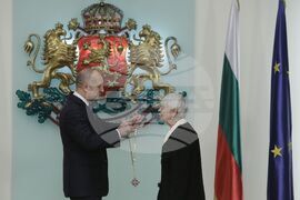 Румен Радев - културни дейци - отличия - връчване