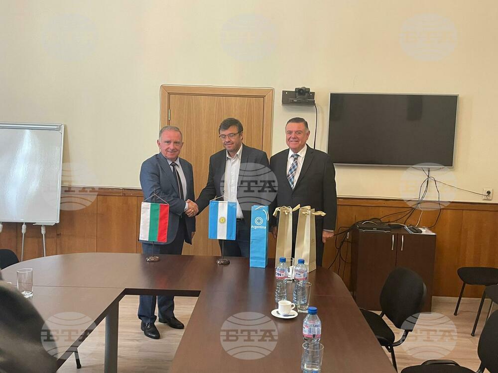 Bulgaria, Argentina to Exchange Cooperative Experience
