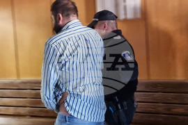 Сливен - съд - мярка за задържане