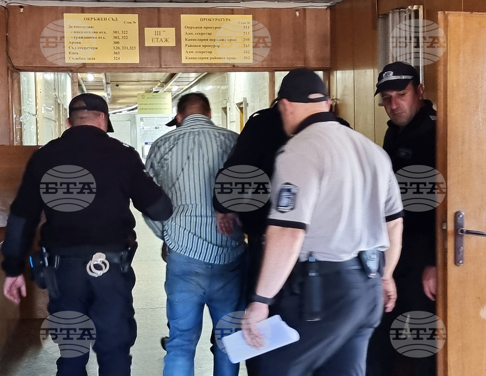 Сливен - съд - мярка за задържане