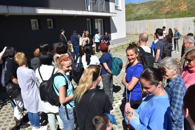  Близо 50 деца и техните родители вече имат нов дом! Българи и украинци бяха настанени днес в Социалните жилища в Благоевград