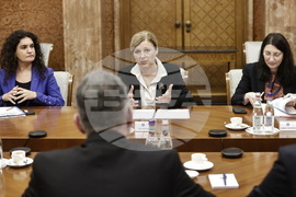 Румъния - Марчел Чолаку - Вера Йоурова - среща