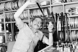 Проф. Борислав Пунчев - кинооператор и кинорежисьор