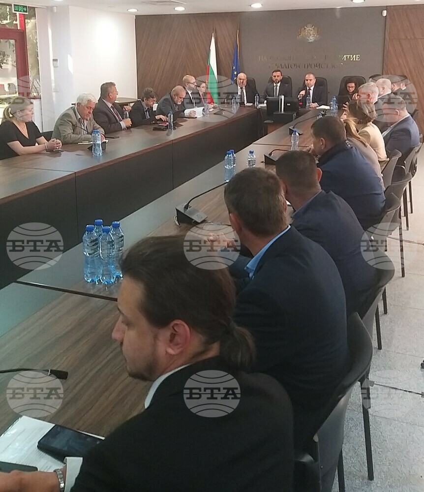 Експертна група ще обсъжда промените в тол системата