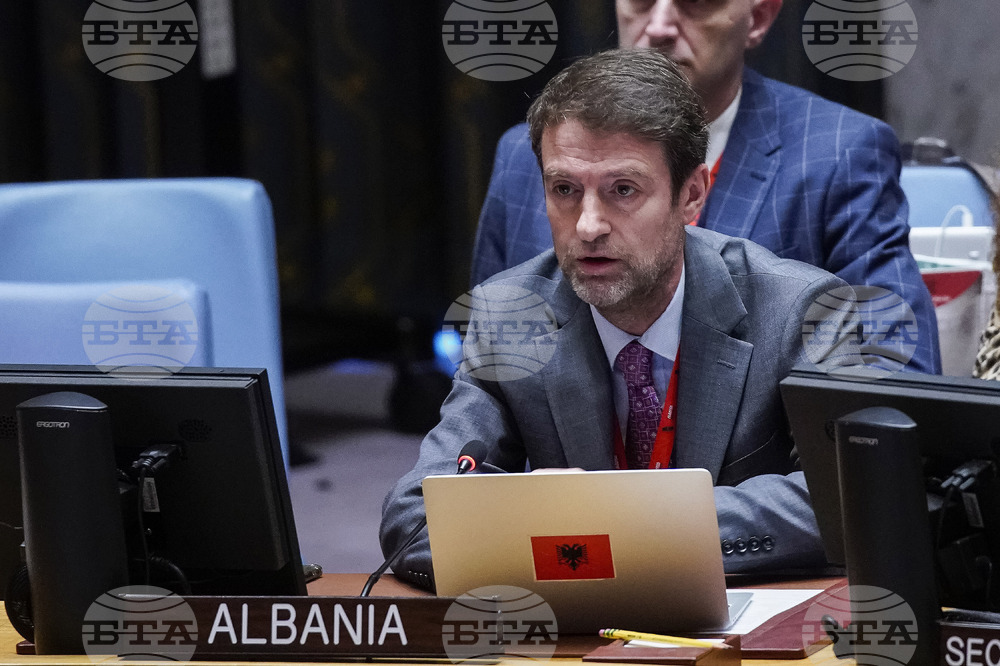 Албанският външен министър Ферит Ходжа заминава за Брюксел, където ще се срещне с Кая Калас и Марта Кос