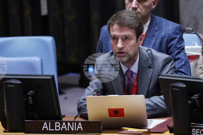 Албанският външен министър Ферит Ходжа заминава за Брюксел, където ще се срещне с Кая Калас и Марта Кос