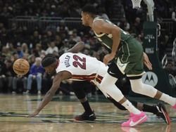 Heat Bucks Basketball