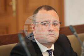 Парламент - комисия - заседание