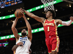 Timberwolves Hawks Basketball