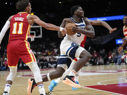 Timberwolves Hawks Basketball