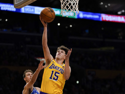 Magic Lakers Basketball