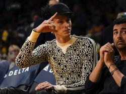 Magic Lakers Basketball