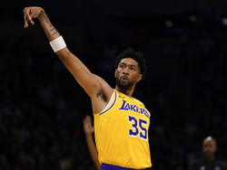 Magic Lakers Basketball