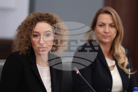 Меморандум за сътрудничество между Сдружение "Съвет на жените в бизнеса в България"и Министерство на труда и социалната политика - подписване