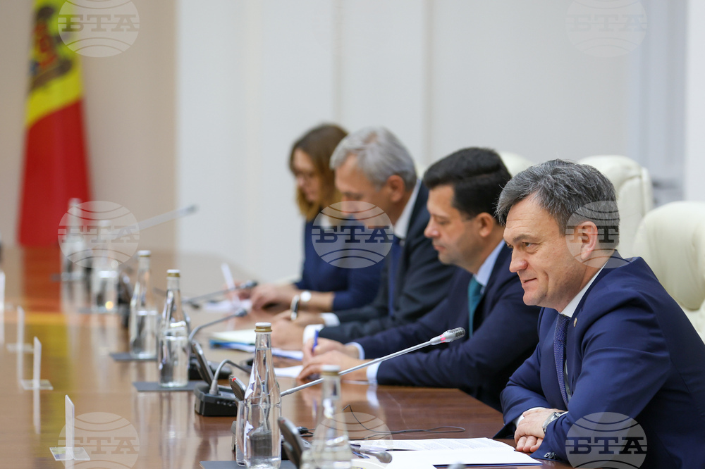 Молдова - Илияна Йотова - Дорин Речан - среща