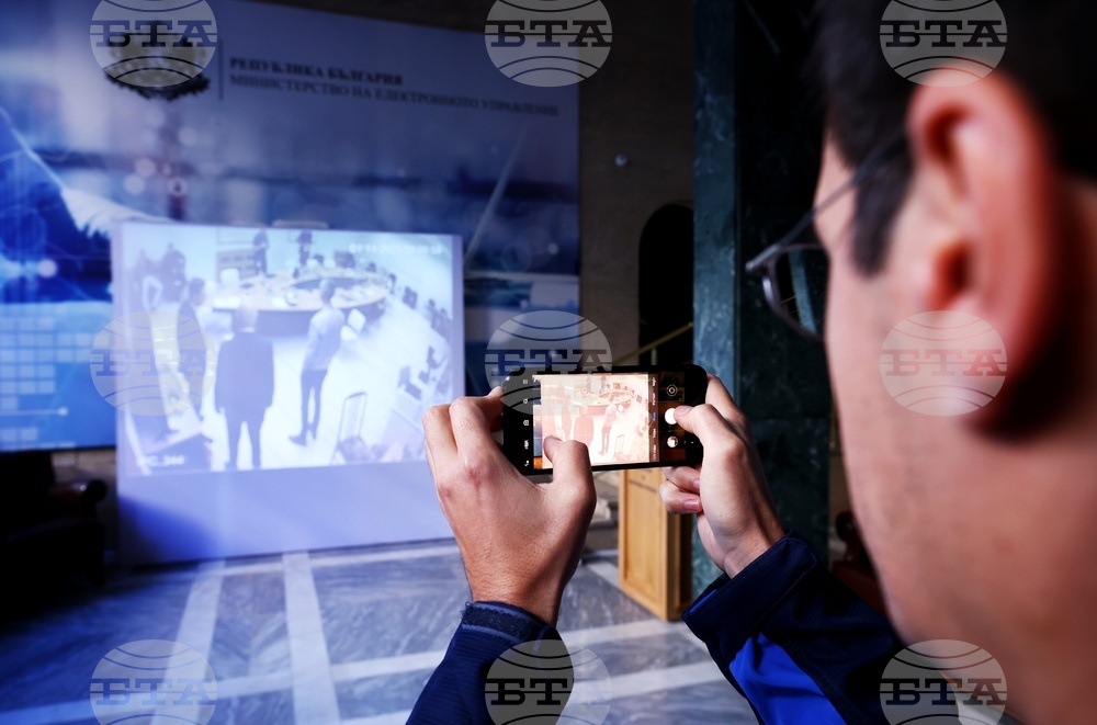 E-Government Ministry Livestreams Certification of Voting Machines for November 5 Runoffs