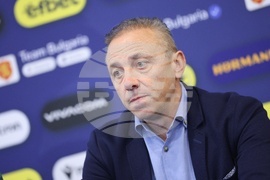 Футбол - мъжки национален отбор - треньор - представяне