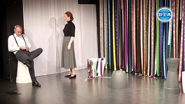 Актьорите Стела Ганчева и Николай Луканов се опитват да останат само приятели – в нова пиеса