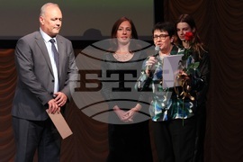 "Кристална лира" - награди