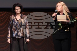 "Кристална лира" - награди