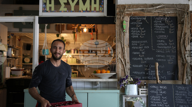 Производството в сектора на услугите остава стабилно в ЕС и еврозоната през септември, отчита Евростат