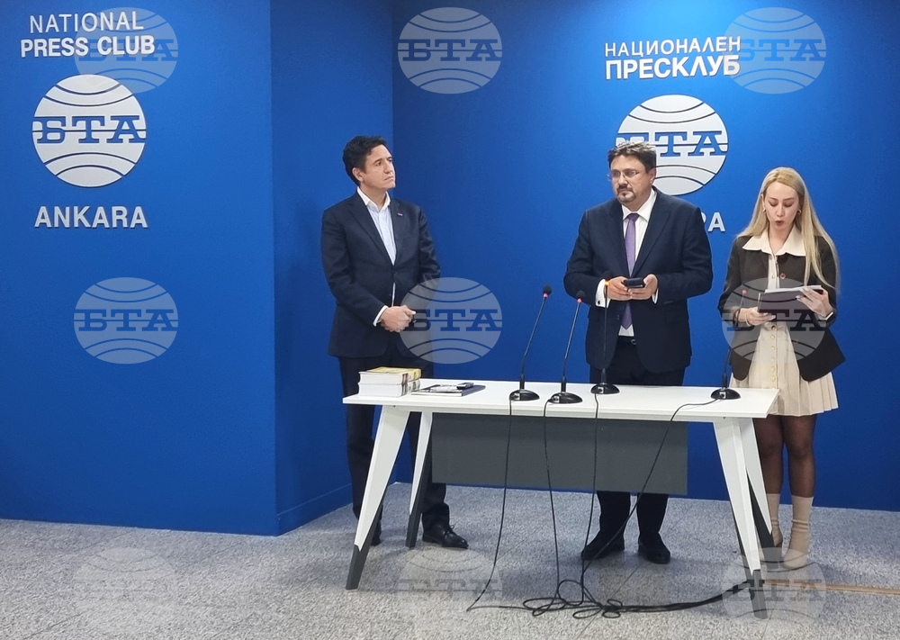 Yasar Ali Gunes, Ivan Milushev Open Exhibition at BTA Press Club in Ankara