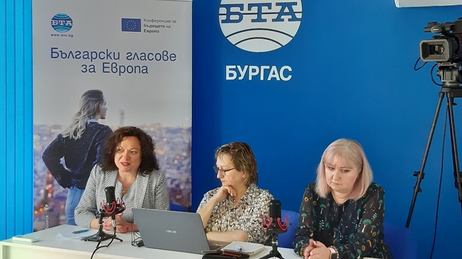 И България, и Европа трябва да засилят климатичната дипломация, смята бившият министър на околната среда Ивелина Василева