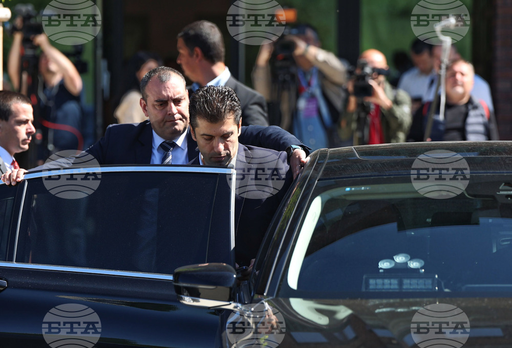Премиерът Кирил Петков заминава на официално посещение във Ватикана и Рим