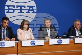 Национален пресклуб на БТА София -  Асоциация на предприятията в железопътния превоз - пресконференция